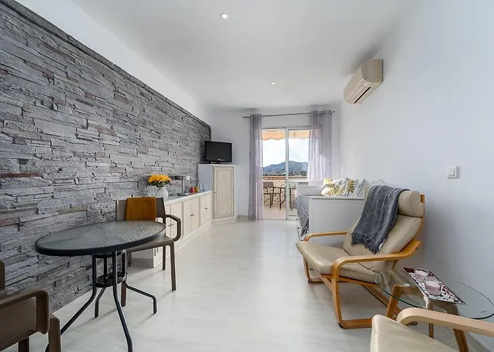 Apartament La Casita De Hugo Nerja